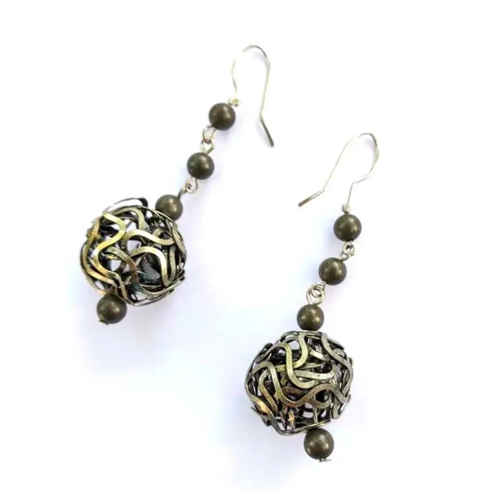 Funky twisted metal wire-wrap ball fish hook earrings